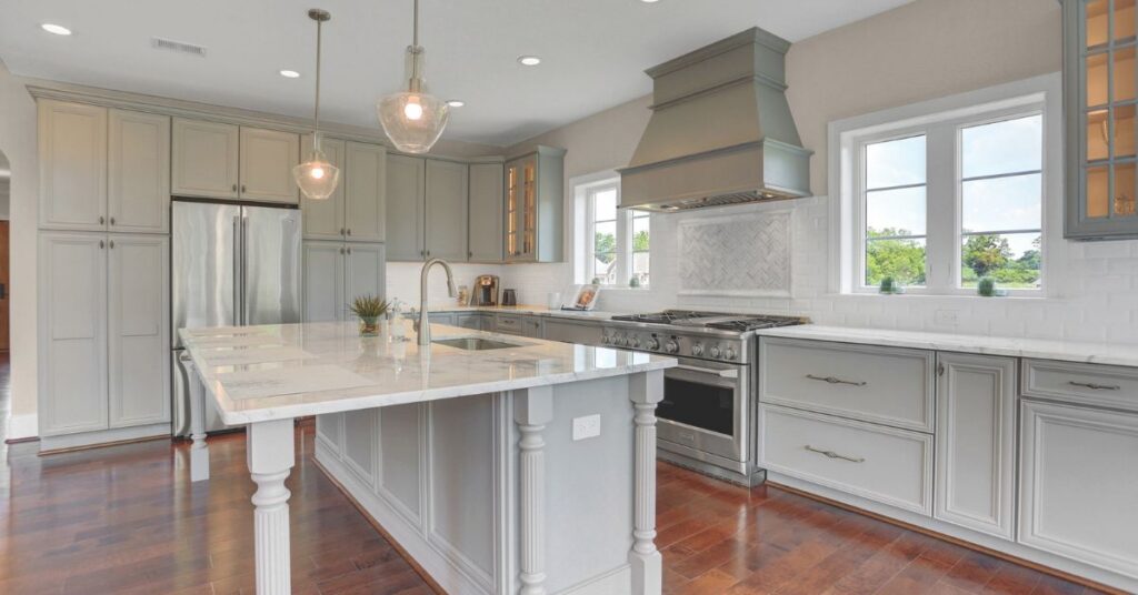 8 Different Types of Molding for Cabinets