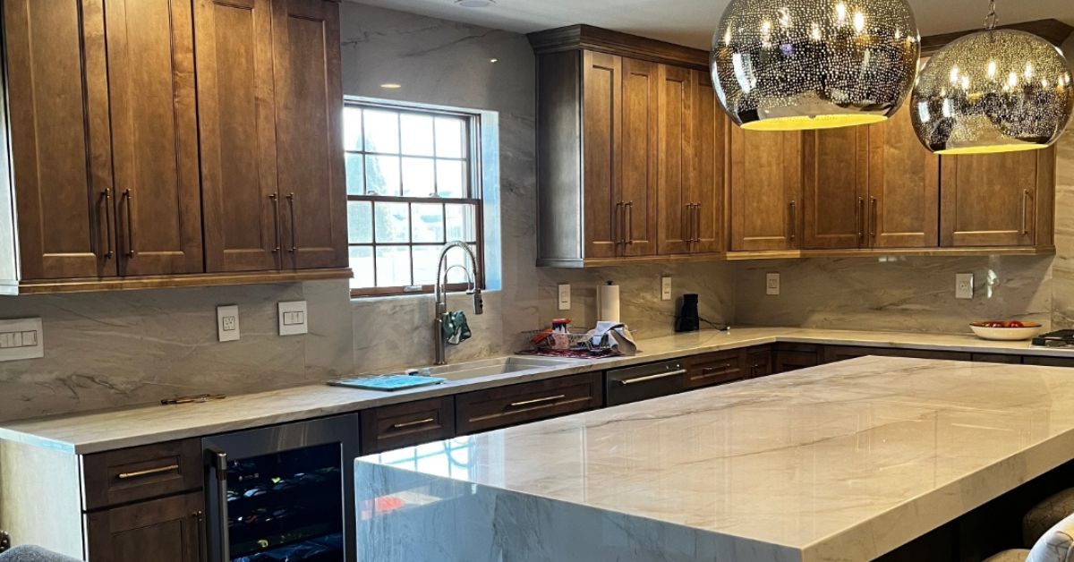 Gel Stain vs. Traditional Oil Stain: Which Is Best for You?